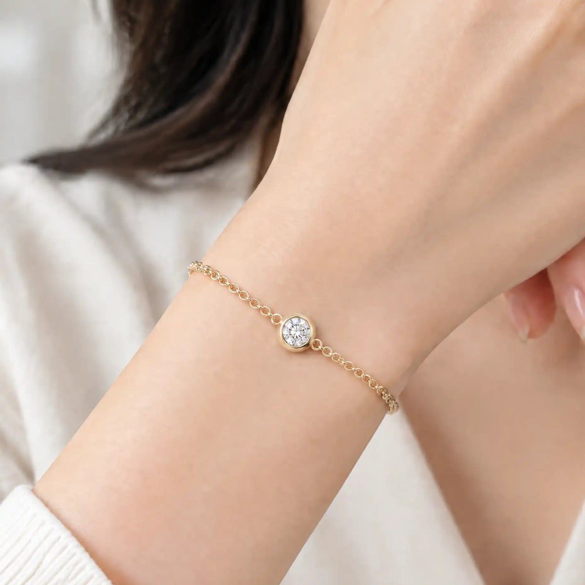 18K金經典包鑲單鑽培育鑽石手鏈 DE色 VVS 0.3-1.5克拉可調節尾鏈 - Triple Jewelry
